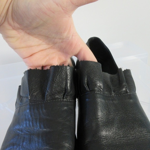 Bueno Ruffle Womens Slip On Loafer Flats Women US 6.5 37 Black Minimalist 380 - Picture 5 of 12